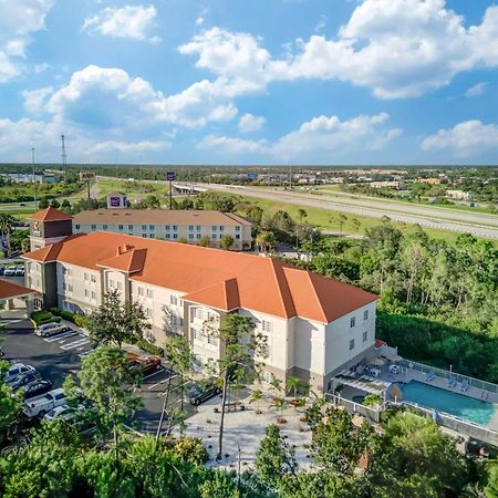 Comfort Inn & Suites Port Charlotte-Punta Gorda Exterior photo