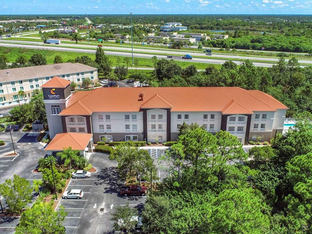 Comfort Inn & Suites Port Charlotte-Punta Gorda Exterior photo